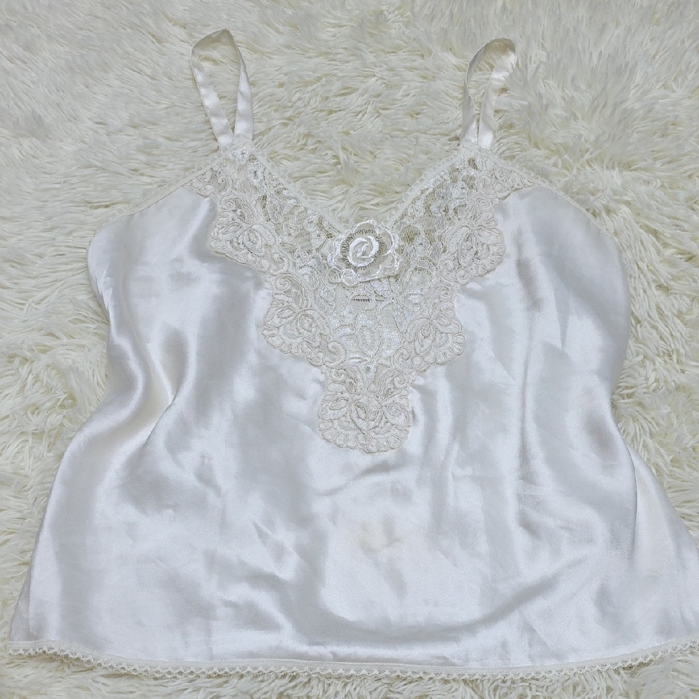 Escapades Vibtage Satin Lace Ivory Camisole